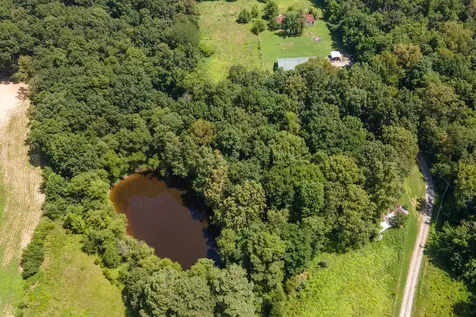 18680 Galatia Post Road Marion IL 62959