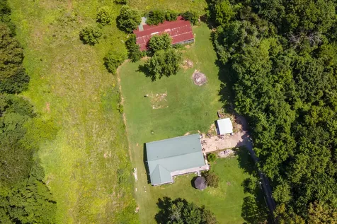 18680 Galatia Post Road Marion IL 62959