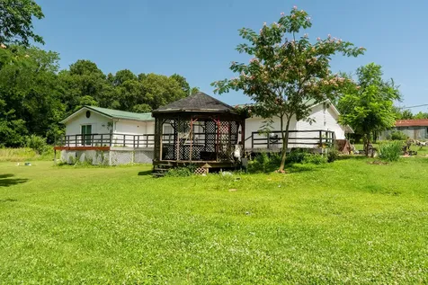 18680 Galatia Post Road Marion IL 62959