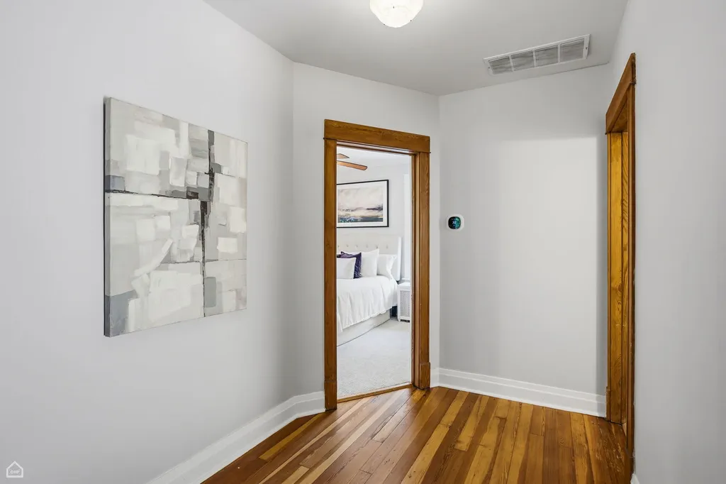 3757 North Bosworth Avenue Chicago IL 60613