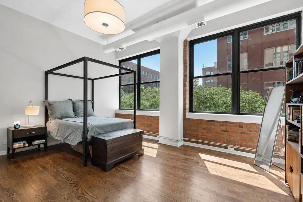 812 West Van Buren Street Chicago IL 60607