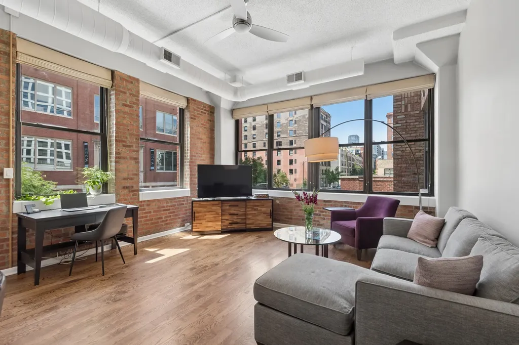 812 West Van Buren Street Chicago IL 60607