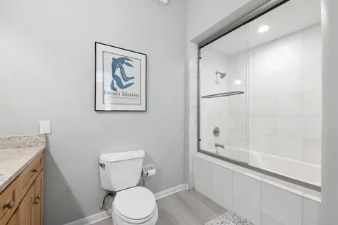 812 West Van Buren Street Chicago IL 60607
