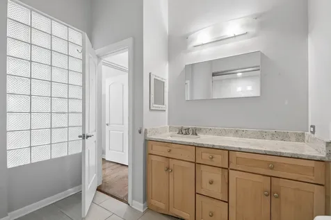 812 West Van Buren Street Chicago IL 60607