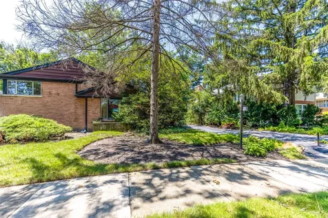9320 Forestview Road Evanston IL 60203