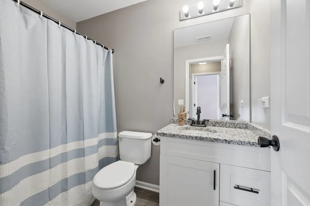 16531 South Windsor Lane Lockport IL 60441