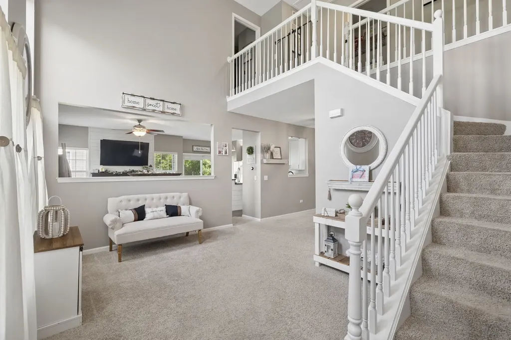 16531 South Windsor Lane Lockport IL 60441
