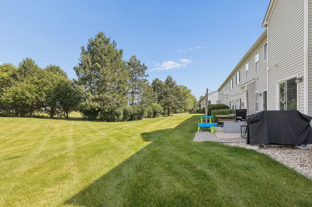 16531 South Windsor Lane Lockport IL 60441
