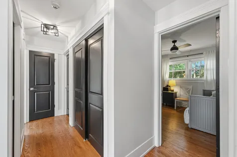 6226 North Le Mai Avenue Chicago IL 60646