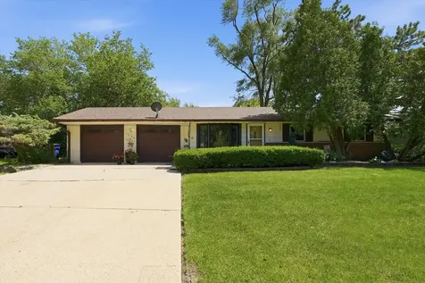 1509 Chatham Lane Schaumburg IL 60193