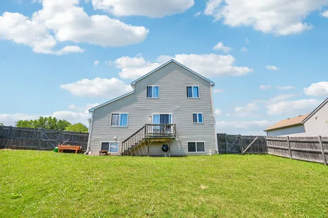 2011 Sunset Court Zion IL 60099