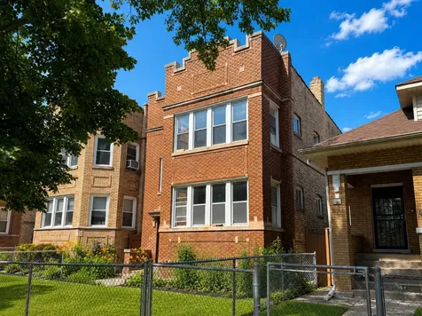 5536 North Spaulding Avenue Chicago IL 60625