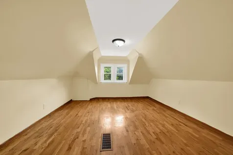 2718 Kenilworth Avenue Berwyn IL 60402