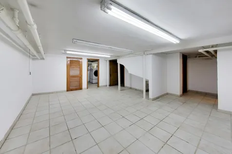 5898 North Caldwell Avenue Chicago IL 60646