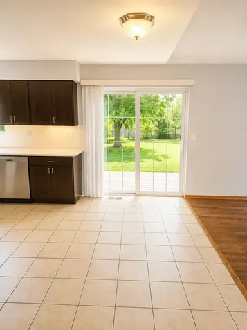 1462 Glen Ellyn Road Glendale Heights IL 60139