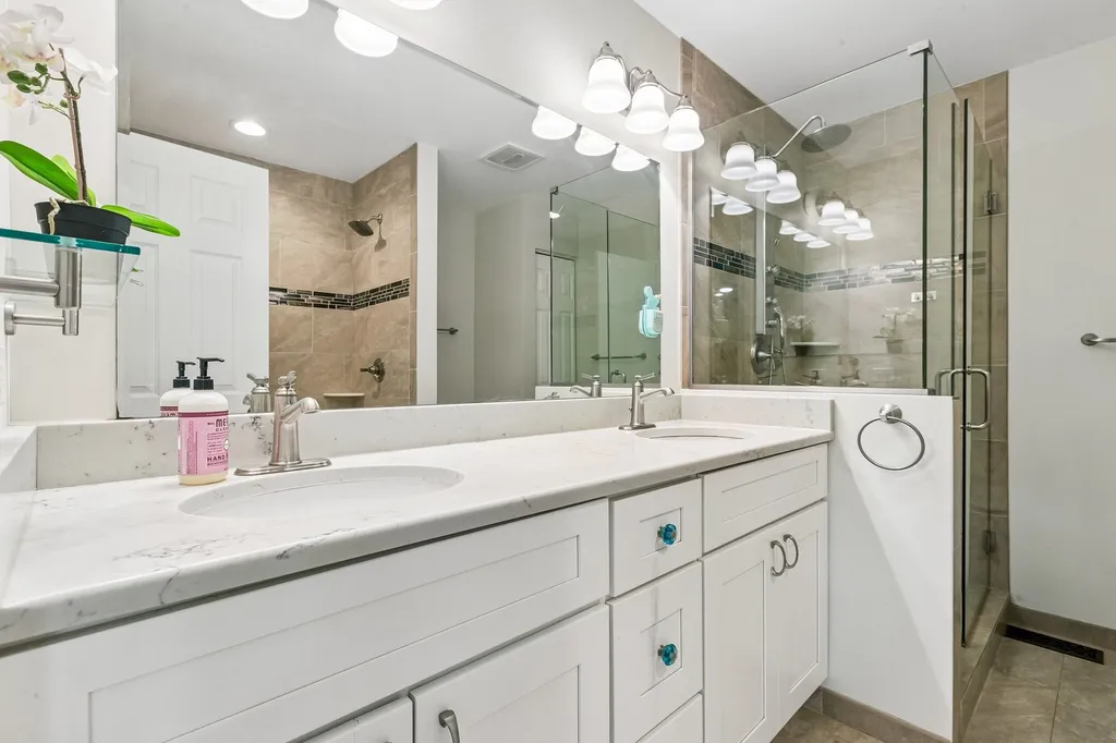 1175 Lakewood Circle Naperville IL 60540