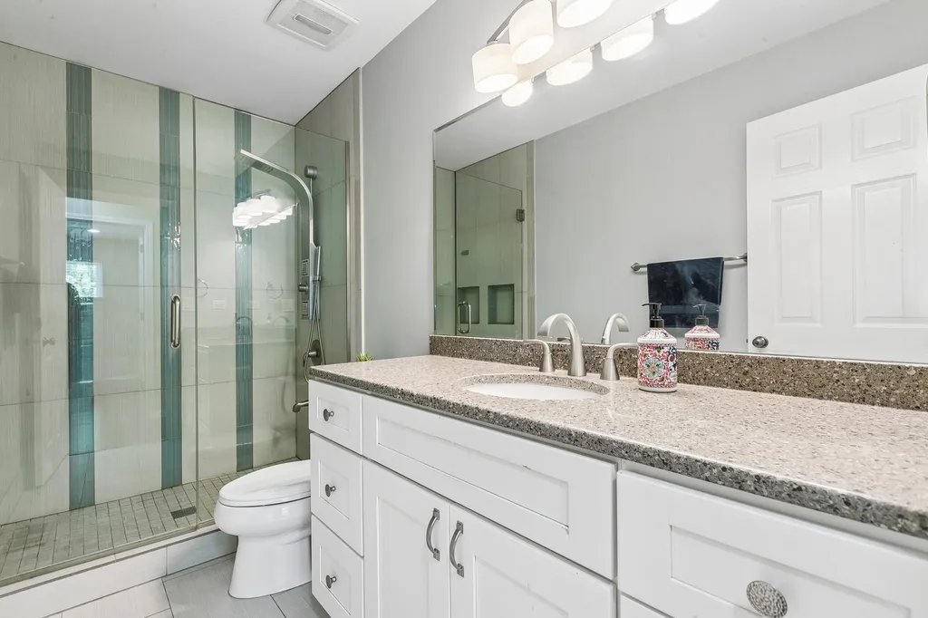1175 Lakewood Circle Naperville IL 60540