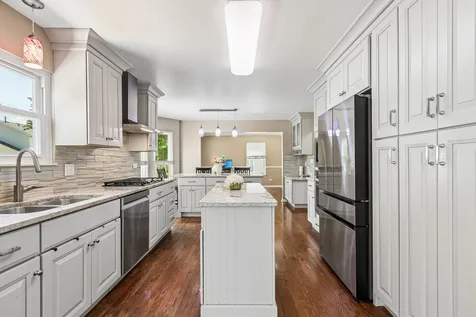 1175 Lakewood Circle Naperville IL 60540