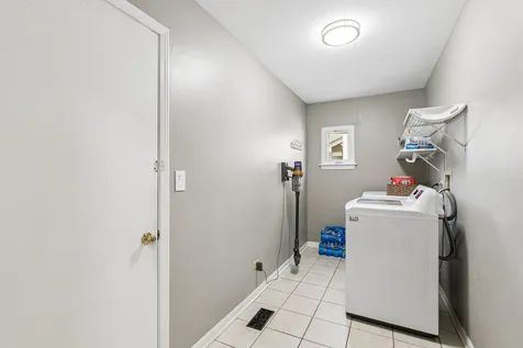 1175 Lakewood Circle Naperville IL 60540