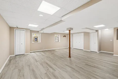 1175 Lakewood Circle Naperville IL 60540