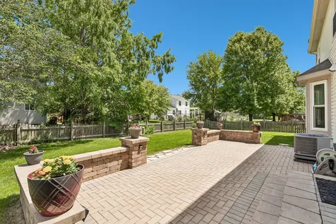 1175 Lakewood Circle Naperville IL 60540