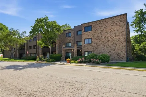 1100 East Randville Drive Palatine IL 60074