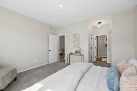 1564 Benzie Circle Romeoville IL 60446