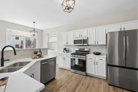 1564 Benzie Circle Romeoville IL 60446