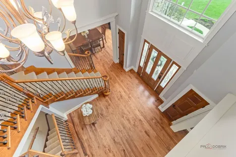 37W209 Deer Pond Court St. Charles IL 60175