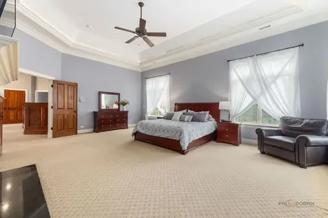 37W209 Deer Pond Court St. Charles IL 60175