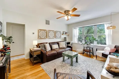 3807 North Campbell Avenue Chicago IL 60618