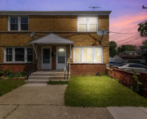 1027 Bellwood Avenue Bellwood IL 60104