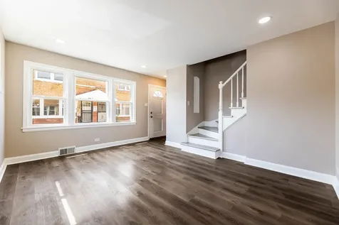 1027 Bellwood Avenue Bellwood IL 60104