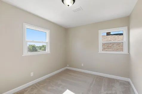 716 Wilcox Street Joliet IL 60435