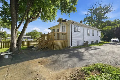 1808 South 22nd Avenue Maywood IL 60153