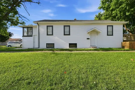 1808 South 22nd Avenue Maywood IL 60153