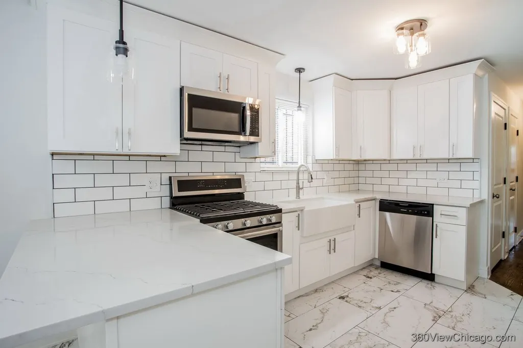 1037 West 103rd Street Chicago IL 60643