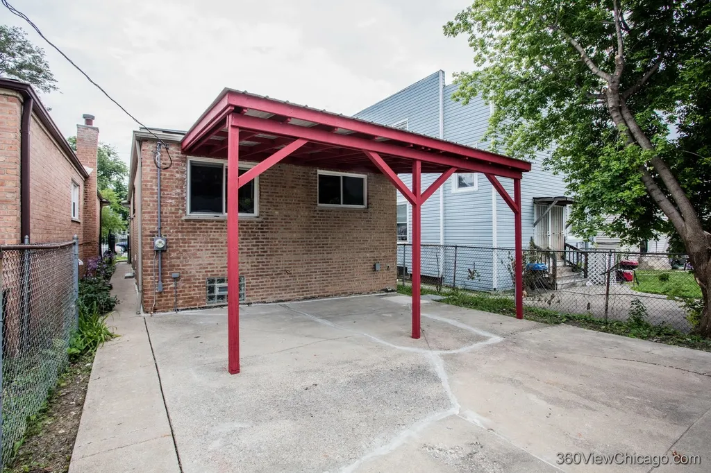 1037 West 103rd Street Chicago IL 60643