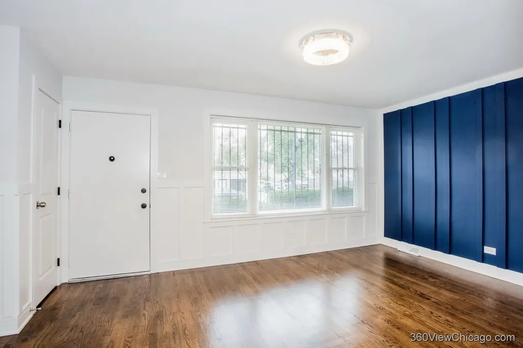 1037 West 103rd Street Chicago IL 60643