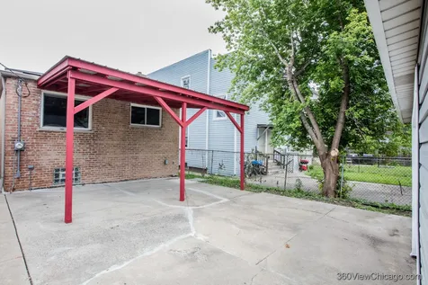 1037 West 103rd Street Chicago IL 60643