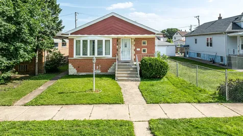 3307 East 136th Street Chicago IL 60633