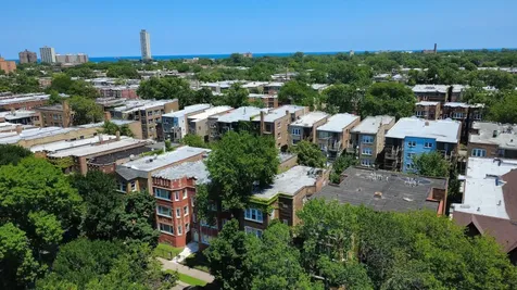 7741 South Yates Boulevard Chicago IL 60649