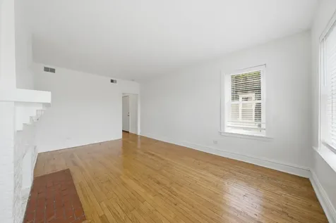 7741 South Yates Boulevard Chicago IL 60649