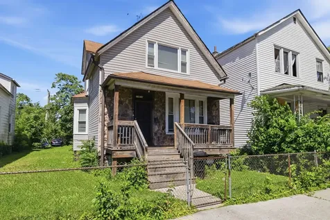 11612 South Lafayette Avenue Chicago IL 60638