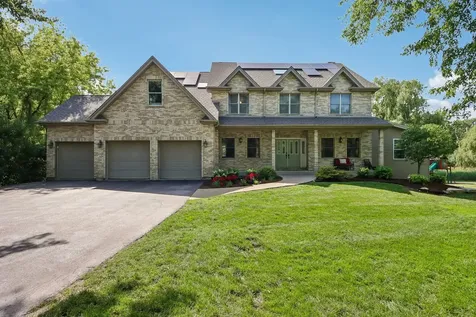 374 Sharon Drive Barrington IL 60010