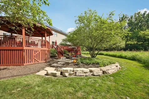 374 Sharon Drive Barrington IL 60010