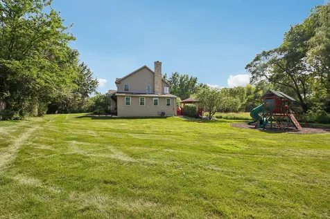 374 Sharon Drive Barrington IL 60010