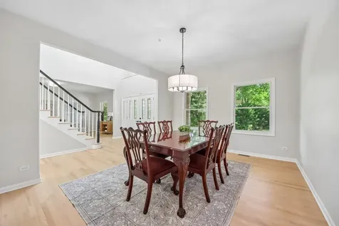 374 Sharon Drive Barrington IL 60010