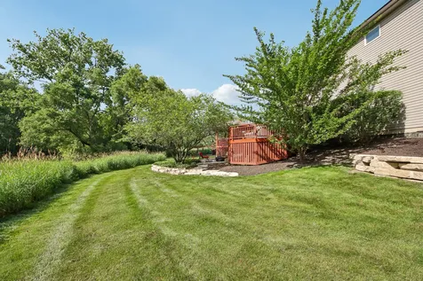 374 Sharon Drive Barrington IL 60010