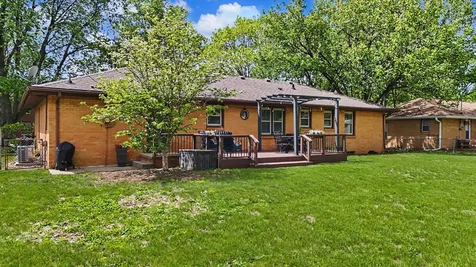 1810 Bellamy Drive Champaign IL 61821